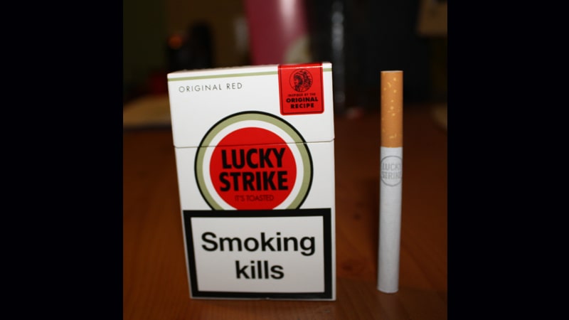 Rokok Luar Negeri yang Dijual di Indonesia - Lucky Strike